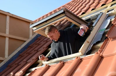 Pose de fenêtres de toit Velux à Neufmanil
